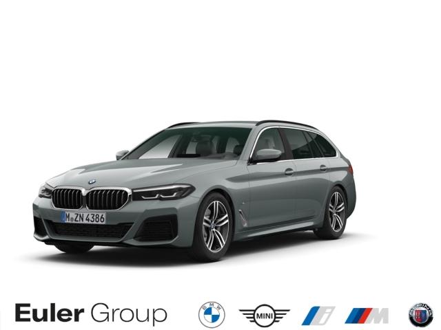 BMW 530 i xDrive Touring A M Sport Parkass. AHK-klap