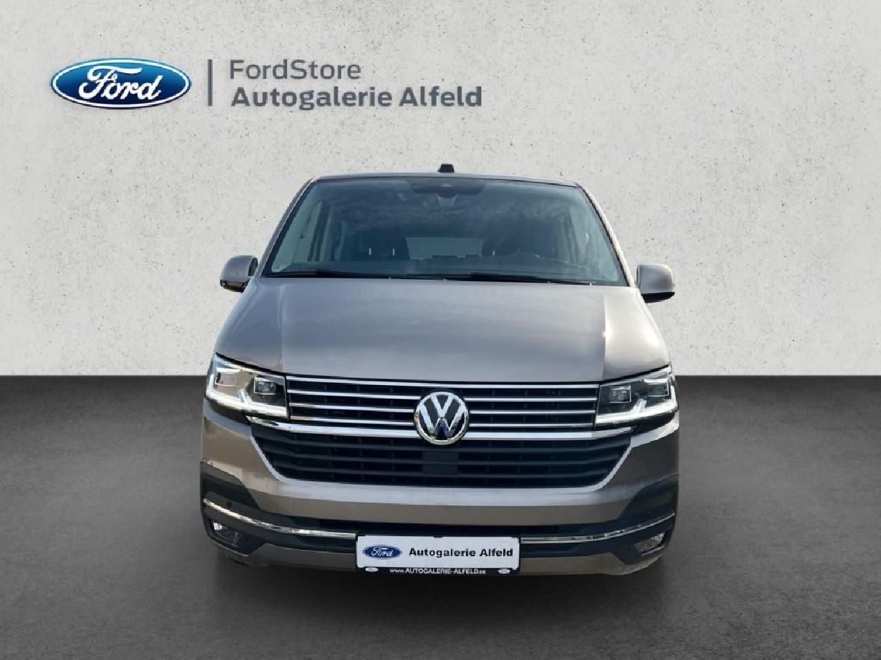 Volkswagen T6.1 Multivan Highline AHK ACC el. Schiebetüren foto 8