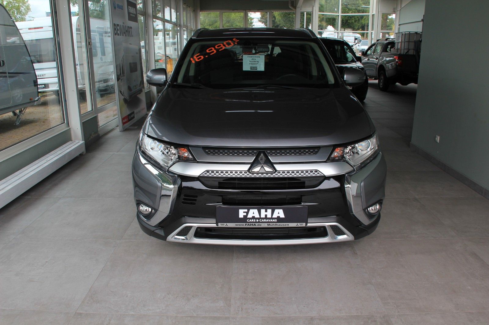 Fahrzeugabbildung Mitsubishi Outlander Active 2WD