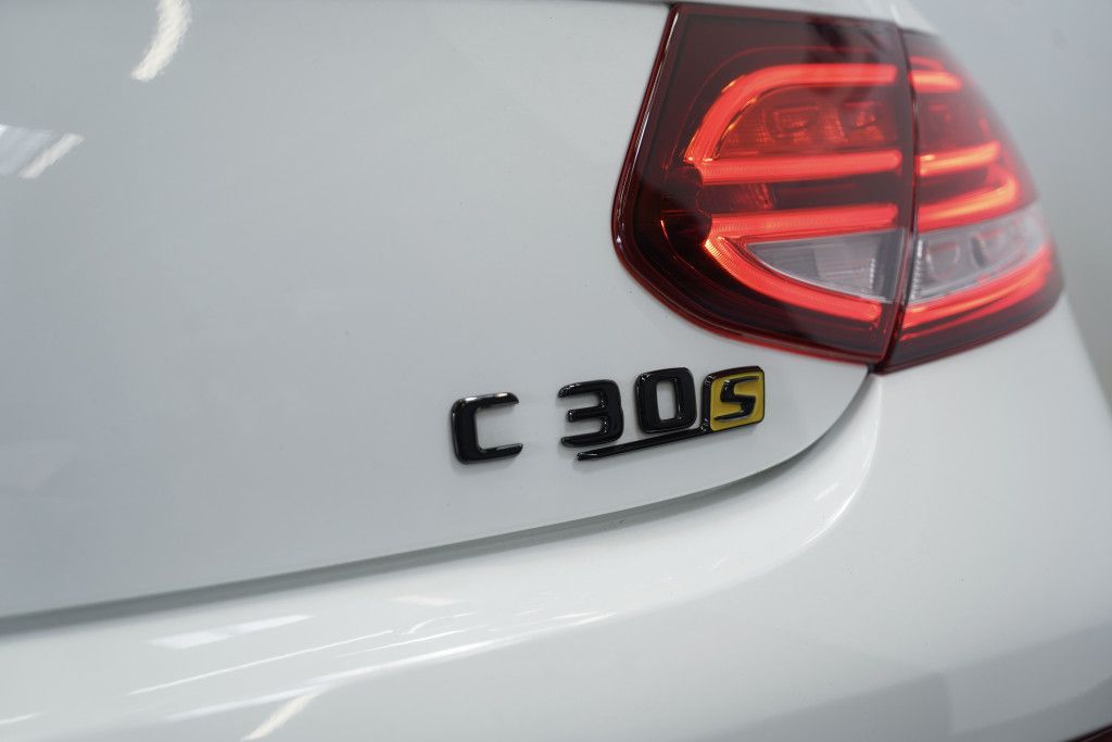 Mercedes Benz C 300