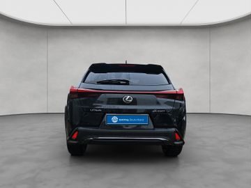 Lexus UX - 3
