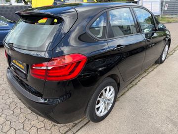 BMW 216 - 12