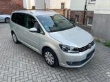 Volkswagen Touran Comfortline/7Sitze/Navi/Tempomat/PDC - VW Touran bis 5.000 Euro