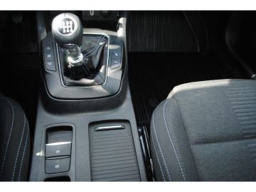 Fahrzeugabbildung Ford Focus 2.0 Active+ PANORAMASCHIEBEDACH+ AHK+ NAVI