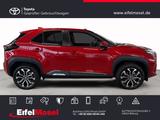Toyota Yaris Cross Team D Navi 360° elek. Heckklappe - rote Toyota Yaris Cross