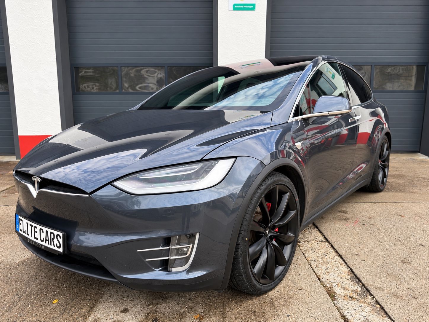 Tesla Model X~ 7-Sitzer~100 kW~Abnehmbare AHK