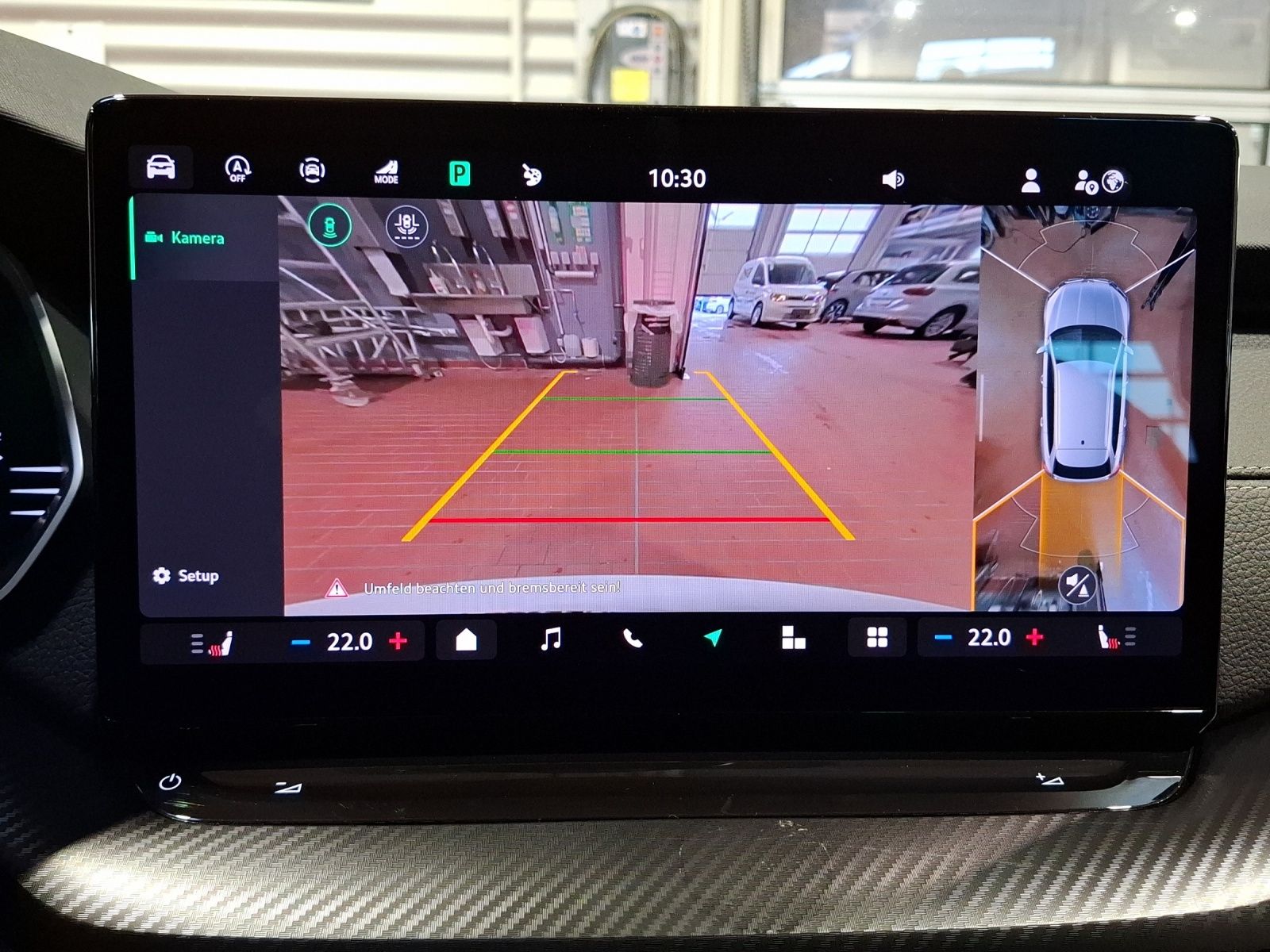 Fahrzeugabbildung SKODA Octavia Combi TDI Sportline DSG Matrix Navi HUD