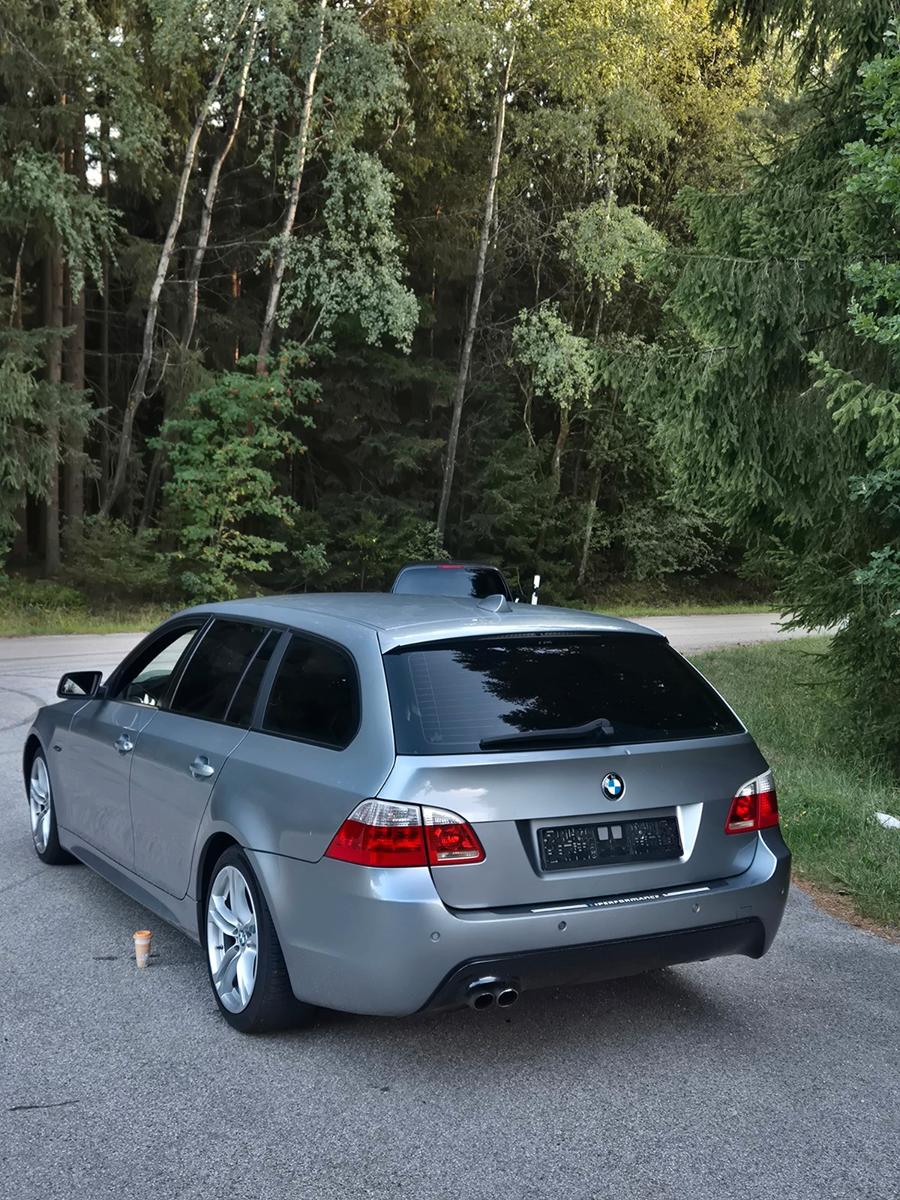 BMW 530d A touring -