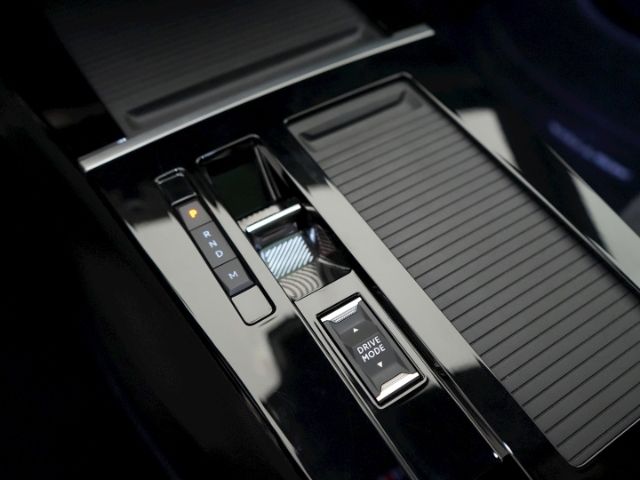 Astra L ST ULTIMATE AT+LED MATRIX+NAVI+360 GRAD