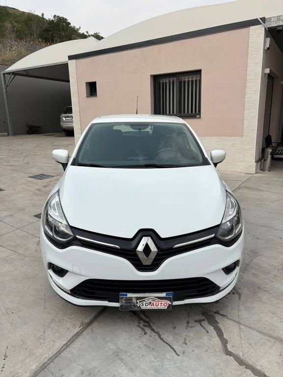 Image of Renault Clio
