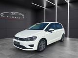Volkswagen Golf Sportsvan / DSG / NAVI / ACC / GEPFLEGT - Volkswagen Golf Sportsvan in Stuttgart