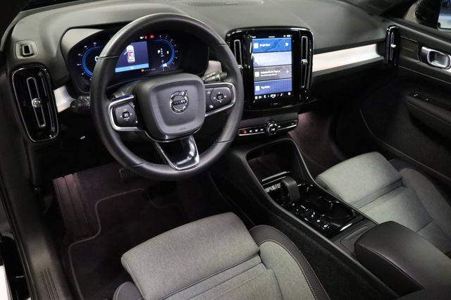 Fahrzeugabbildung Volvo XC 40 XC40 Plus Dark AWD|H/K|AHK|LED|KAMERA|