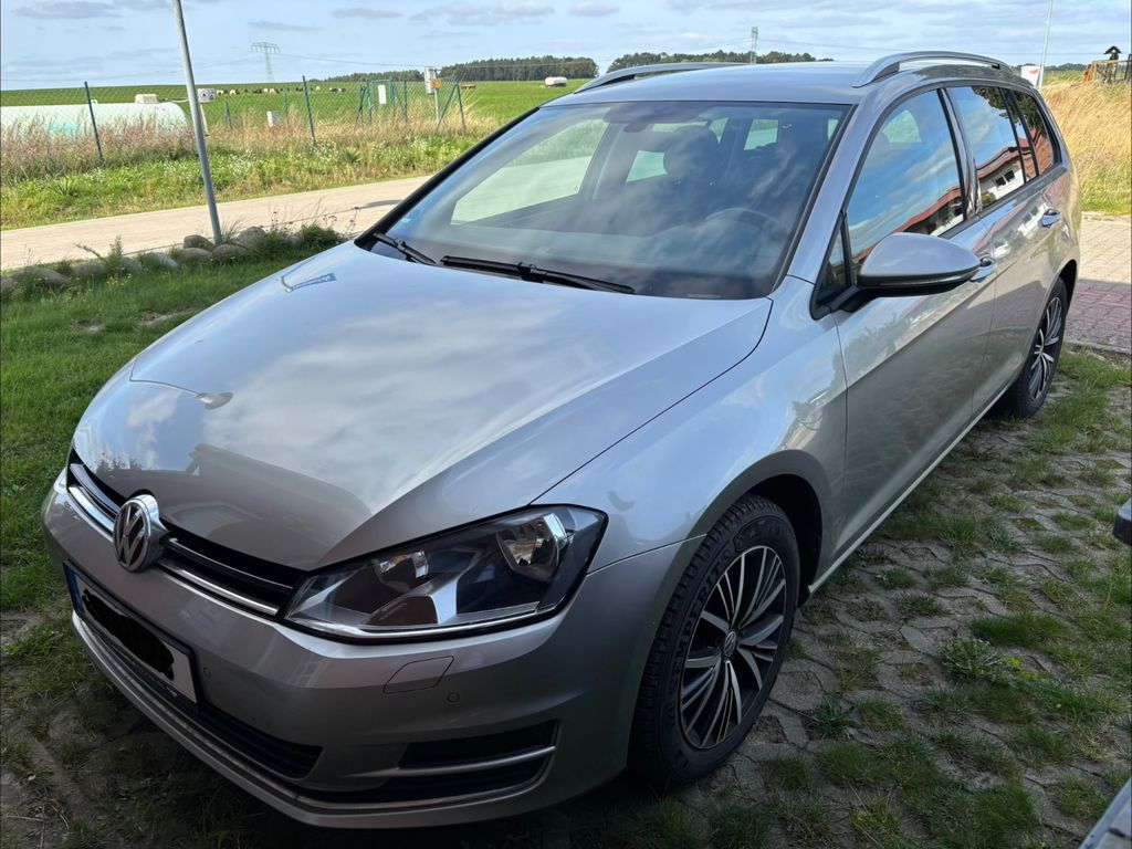 Image of Volkswagen Golf