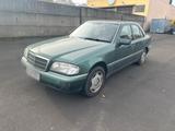 Mercedes-Benz Mercedes C220 W202 Elegance Automatik Klima - gebrauchte Mercedes-Benz C 220 aus dem Jahr 1993