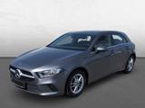 Mercedes-Benz A 180 d AHK KlimaA Navi PDC ParkAss SHZ SpurH - Mercedes-Benz A 180 mit Diesel-Antrieb