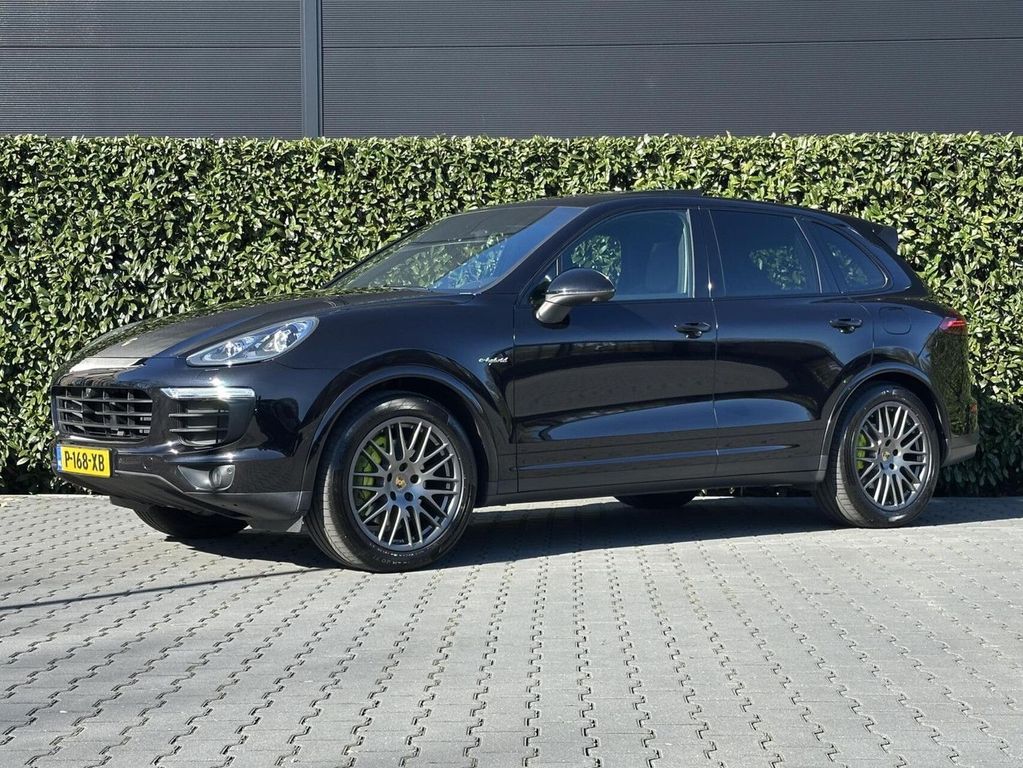 Image of Porsche Cayenne