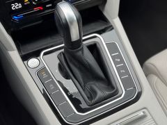 VW Passat Variant 2.0 TDI DSG Elegance