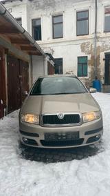 Skoda Fabia 6Y 1.4  NEU TÜV - Skoda Fabia 6Y mit Benzin-Antrieb