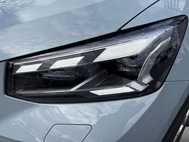 Q2 35 TFSI S LINE +MATRIX+AHK+LEDER+NAVI+KAMERA+