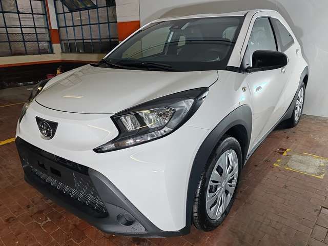 Image of Toyota Aygo (X)