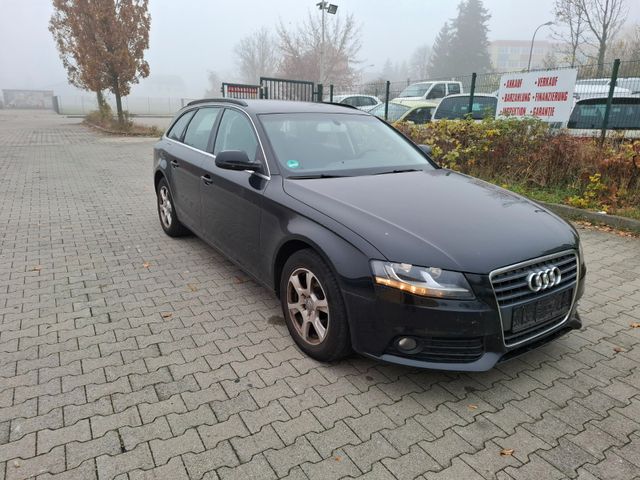 Audi A4 Avant Attraction