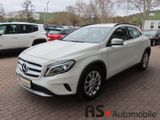 Mercedes-Benz GLA 200 1.Hd*Navi*Bi-Xenon*SHZ*Temp*PDCv+h*8-f. - Mercedes-Benz: F