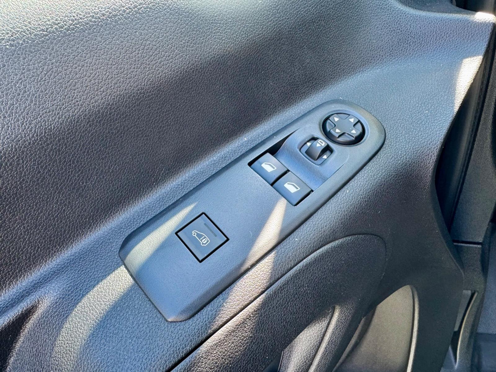 Citroën Berlingo HDI Kasten L1H1 *Kamera/Klima*