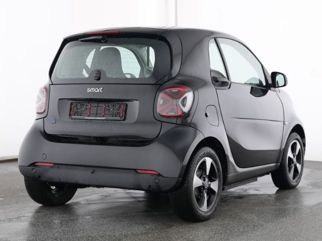 Smart fortwo EQ Passion Exclusive 22kW Kamera LED imagem 3