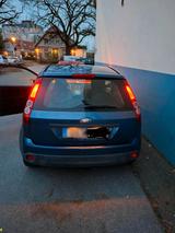 Ford Fiesta 1.3 Benzin 69 PS - Ford Fiesta aus 2005: 1.6