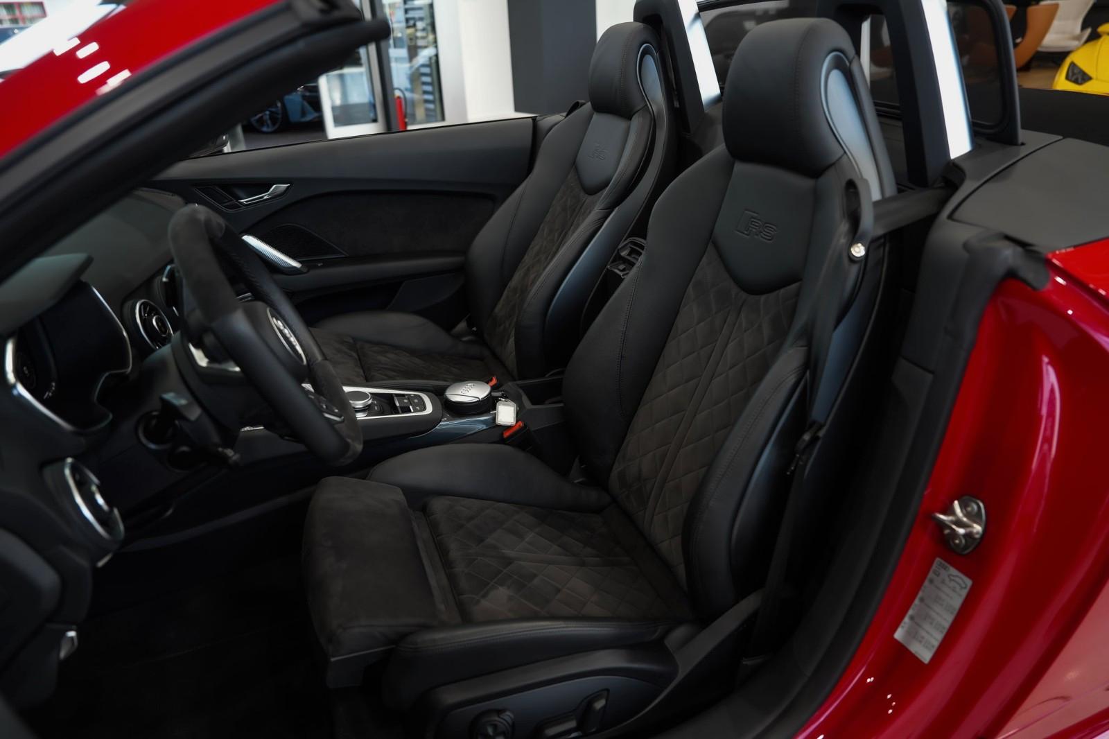 Audi TT RS Cabrio qu*RS-ABGAS*MATRIX*B&O*RS-SITZE+*