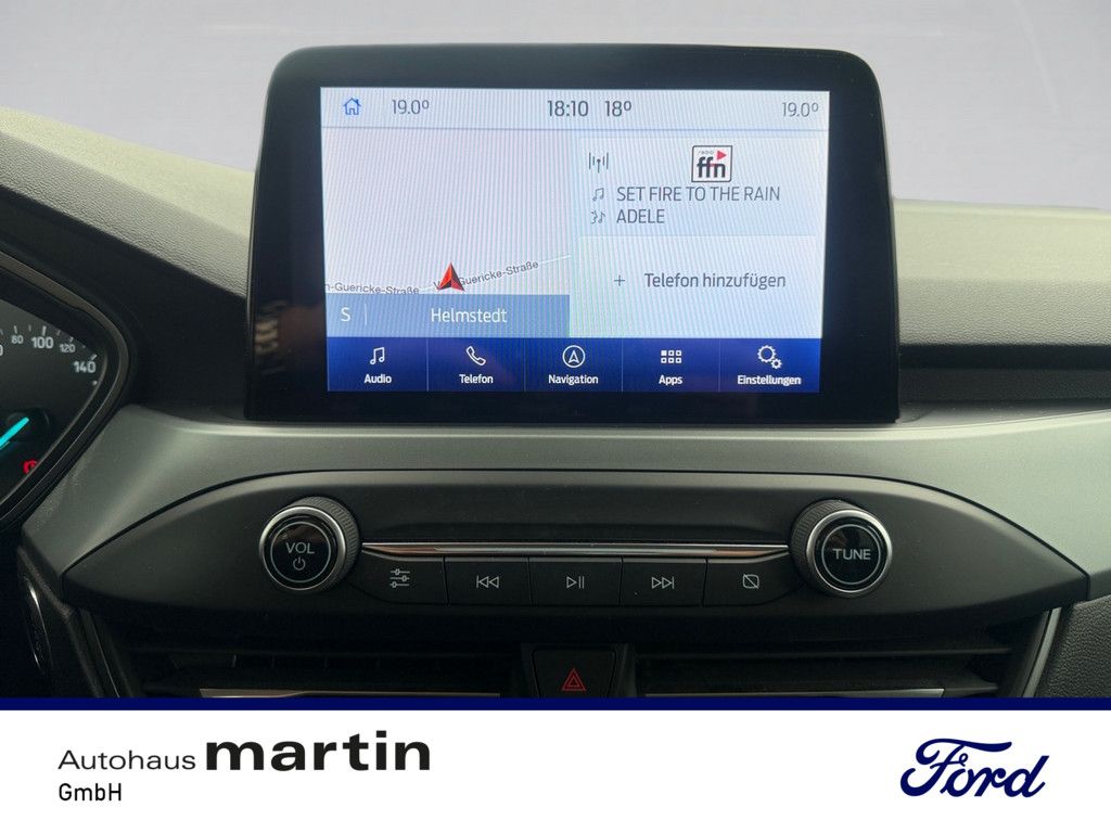 Fahrzeugabbildung Ford Focus 1.0 Active PDC SHZ KAMERA NAVI ACC LED