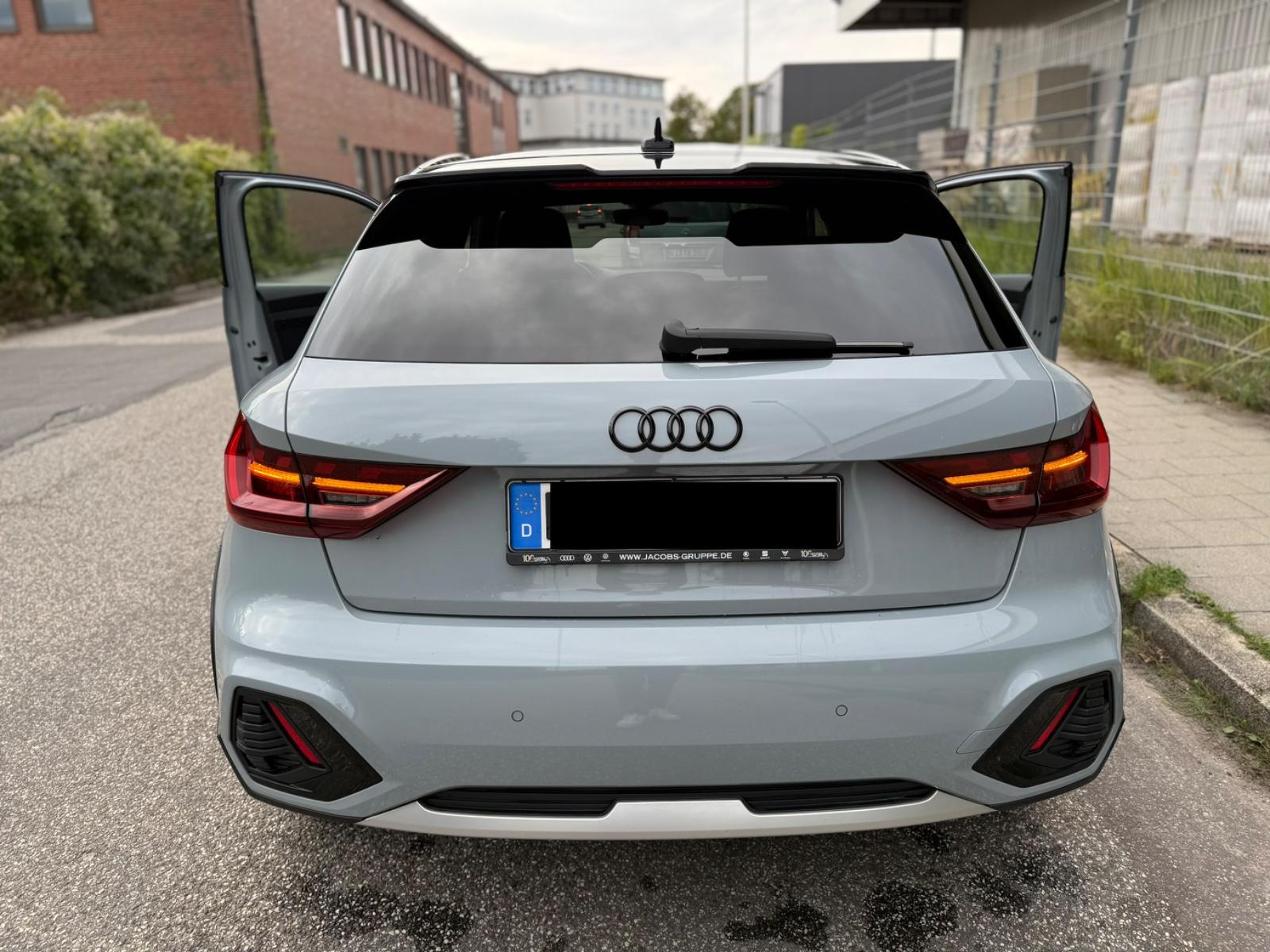 Audi A1 30 TFSI citycarver S-Line 115PS LED, миниатюра 5