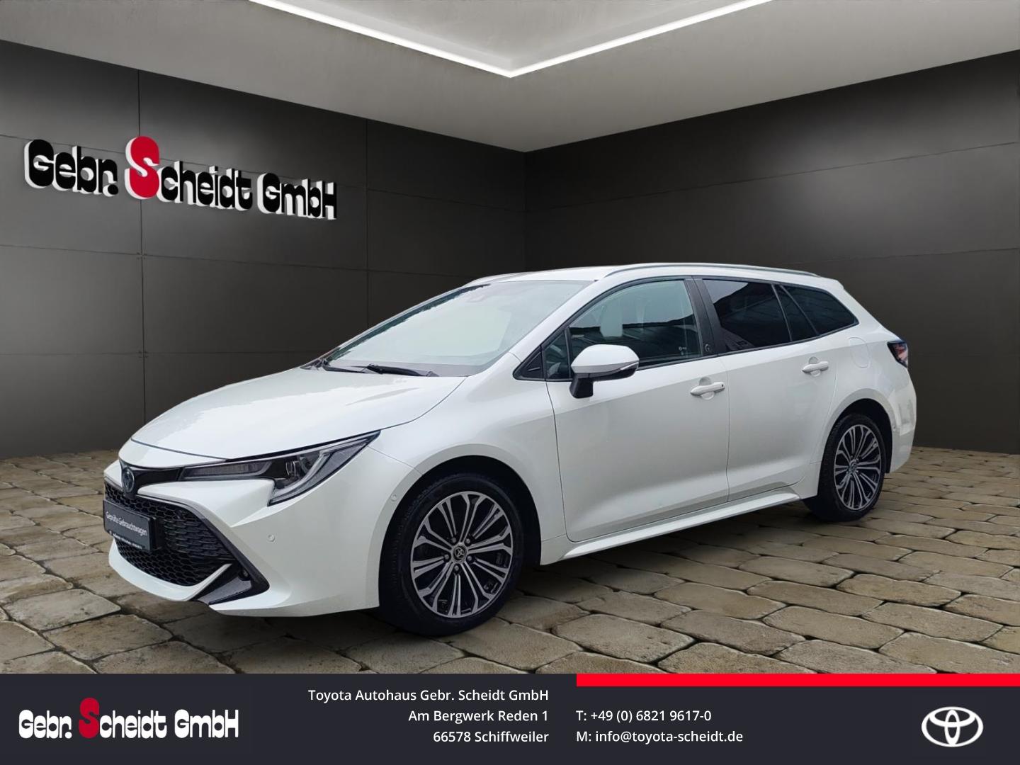 Toyota Corolla Touring Sports Hybrid Team D
