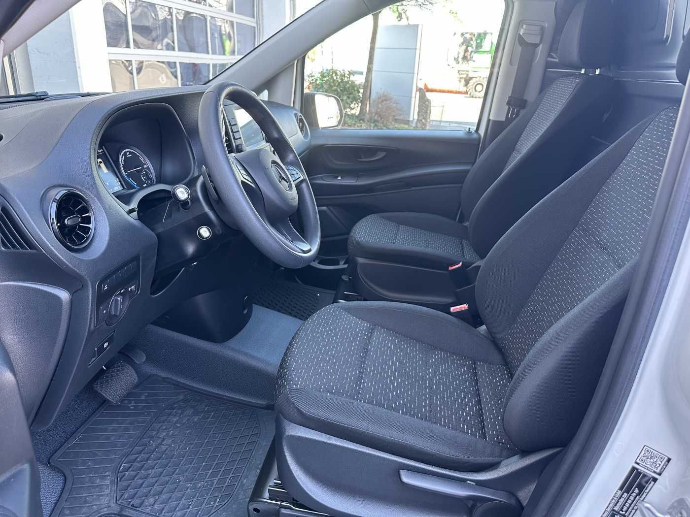 Fahrzeugabbildung Mercedes-Benz eVito 112 Klima Kamera Audio 30 Sitzheiz Tempom.