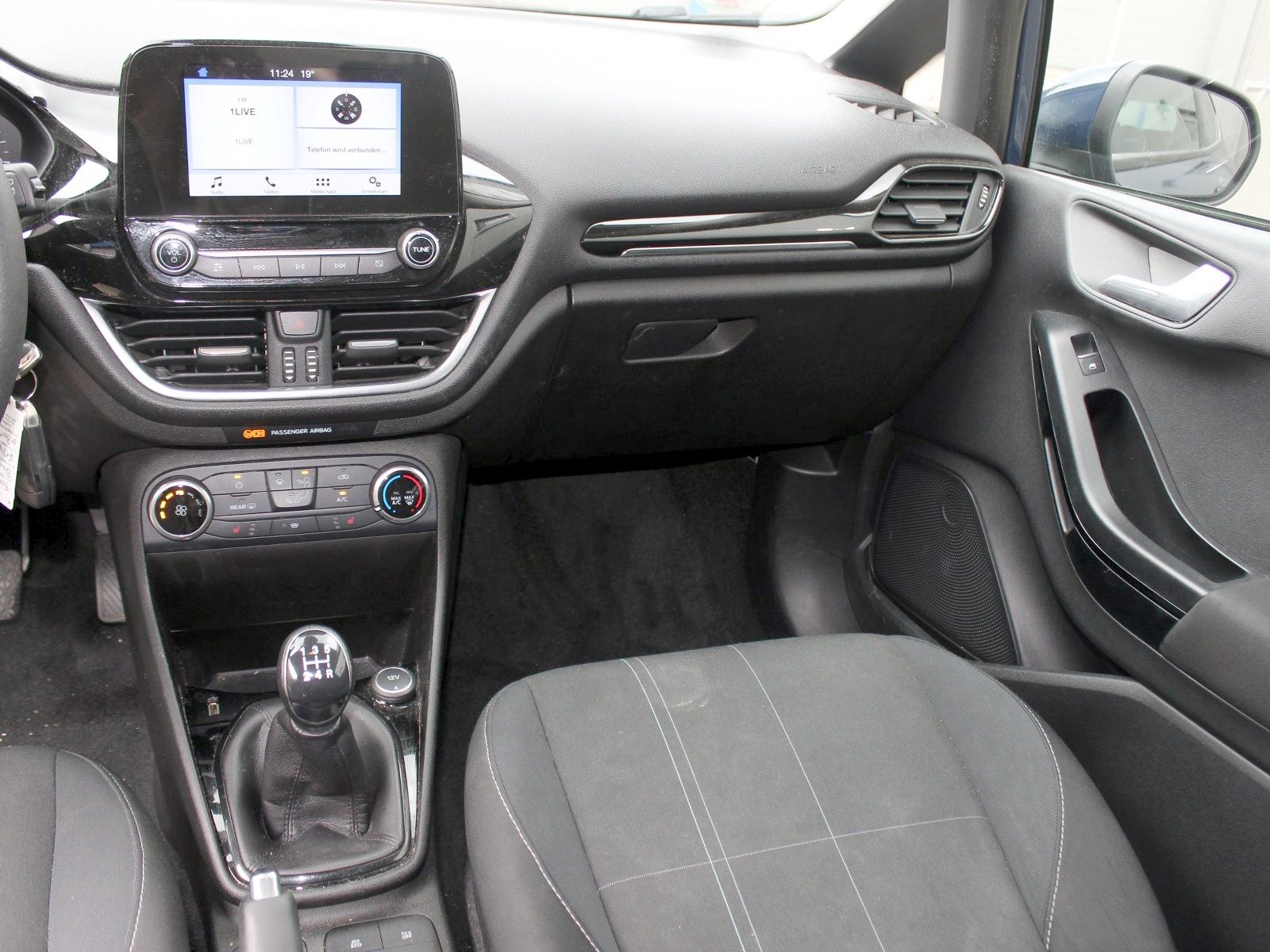 Fahrzeugabbildung Ford Fiesta Cool & Connect 1,1