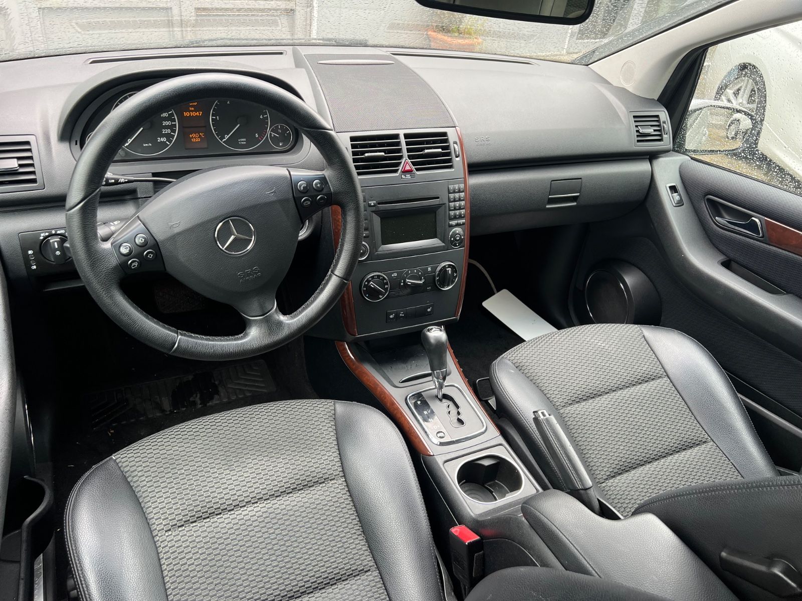 Fahrzeugabbildung Mercedes-Benz A 180 CDI ELEGANCE AUTOMATIK GETRIEBE NOTLAUF