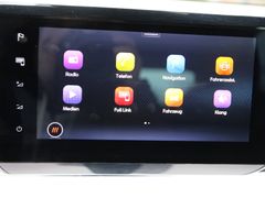 Fahrzeugabbildung Seat Arona FR*Kamera*Alcantara*Ambient*ACC*Kessy*DAB*