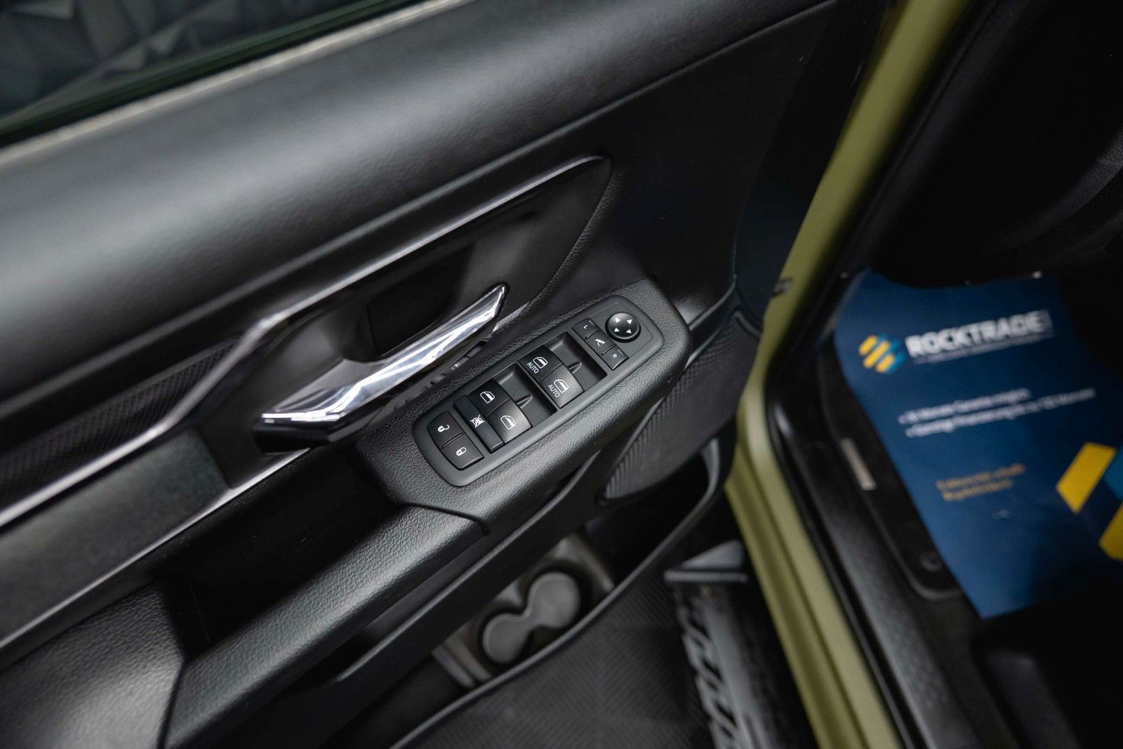 Fahrzeugabbildung Dodge RAM 5.7 V8 HEMI 4x4 LARAMIE OFFROAD TRX Styling