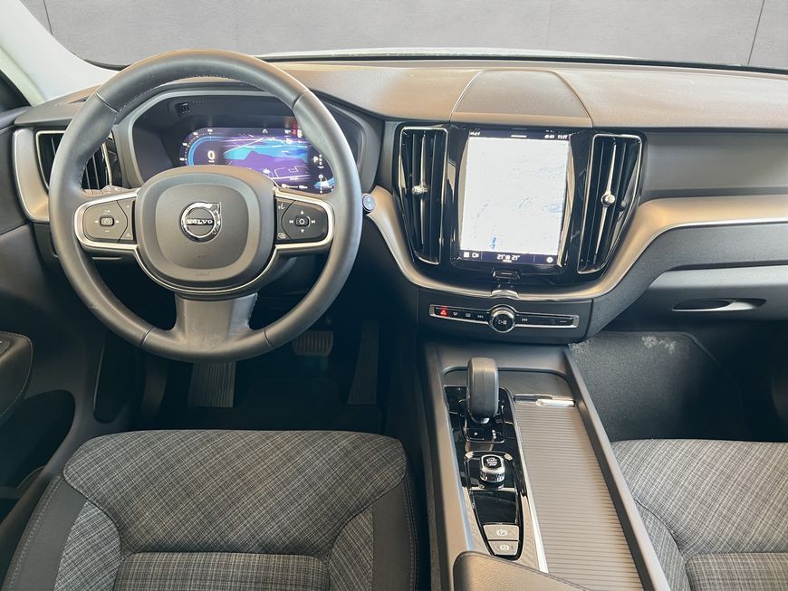 Volvo XC60 B4 Core Aut Google-Maps LED Rückfahrkamera foto 13