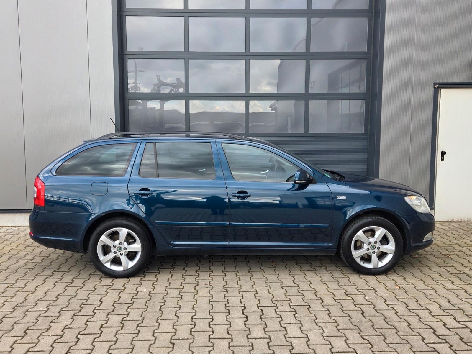 Skoda Octavia 2012 — photo 5