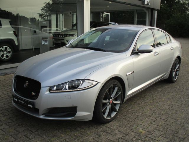 Jaguar XF 3,0 V6 Diesel S Navi Black Pack 19"