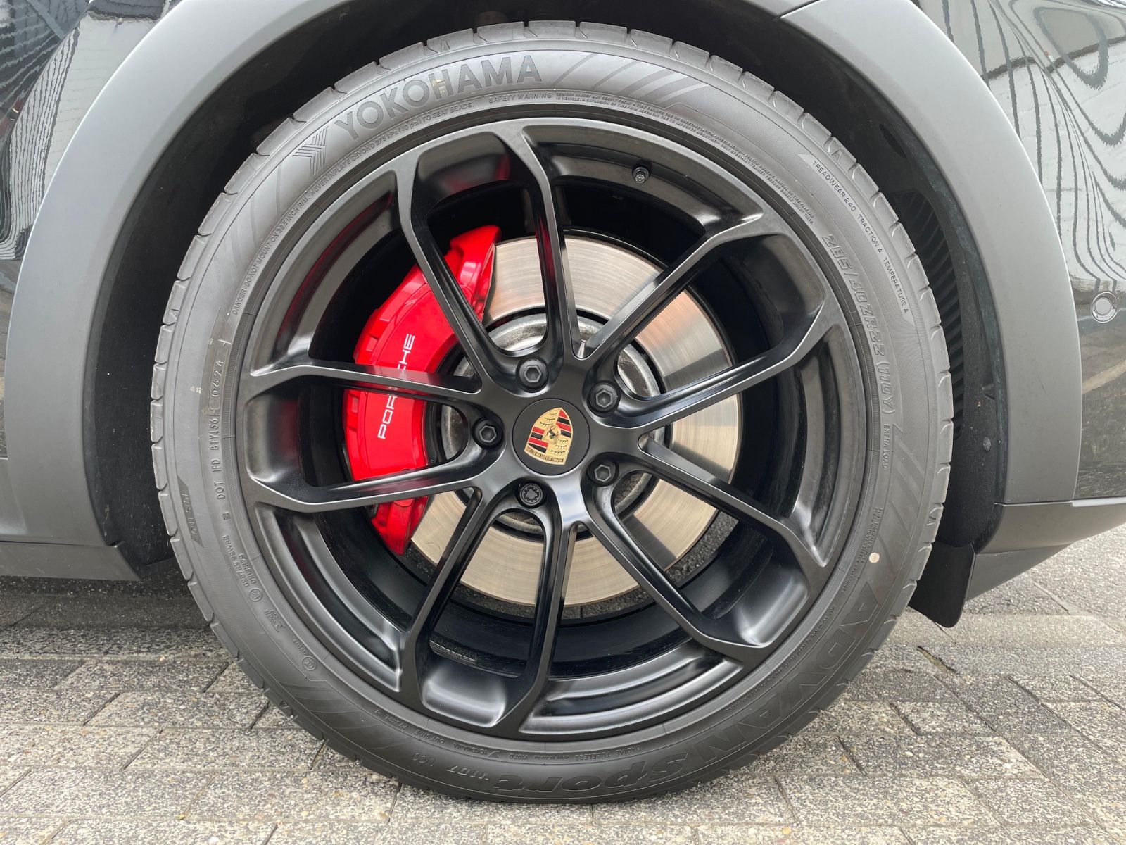 Fahrzeugabbildung Porsche Cayenne GTS Coupé Leichtbau|ACC|HUD|PASM|3.Displ