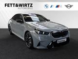 BMW M5 Limousine M DriversPackage|AHK|Bowers&Wilkins - BMW M5 in Duisburg
