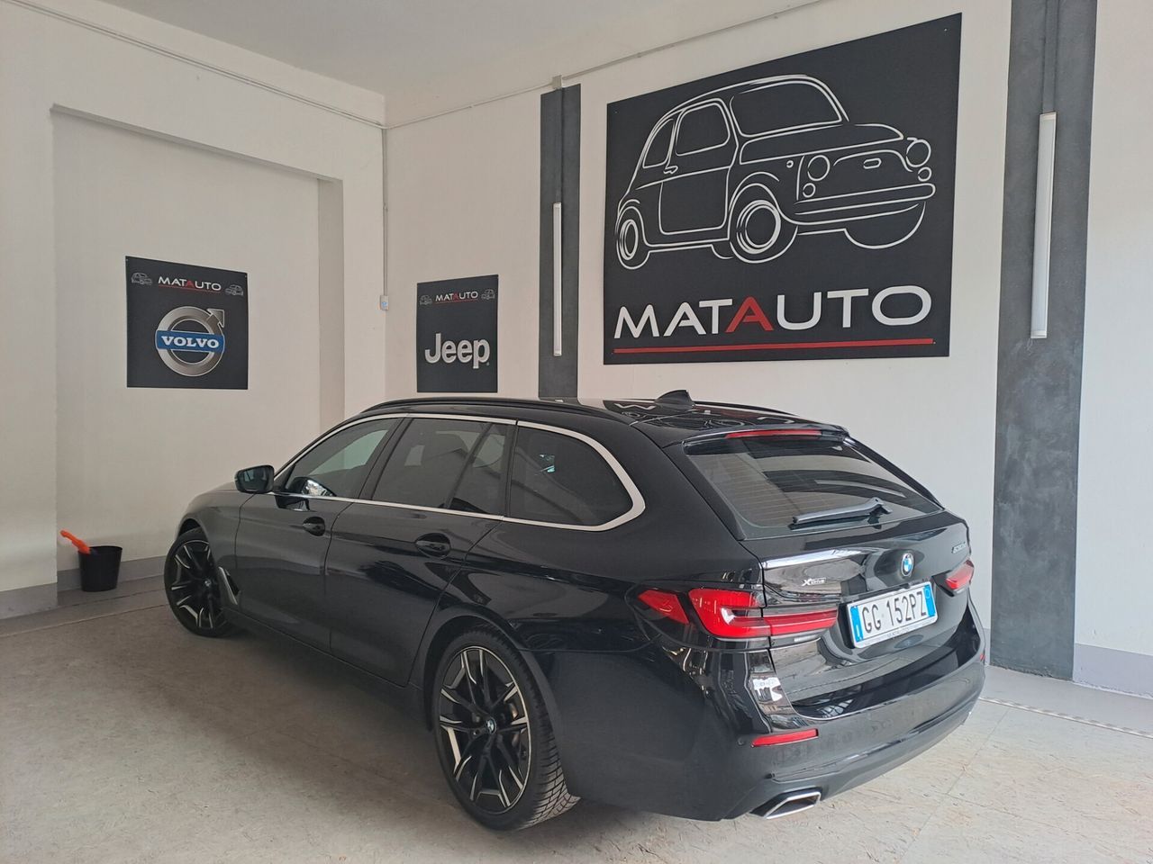 BMW Bmw 530 530d 48V xDrive Touring Business+ """ UN imagem 2