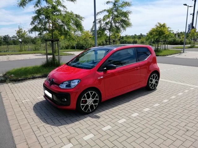VW VW up! GTI