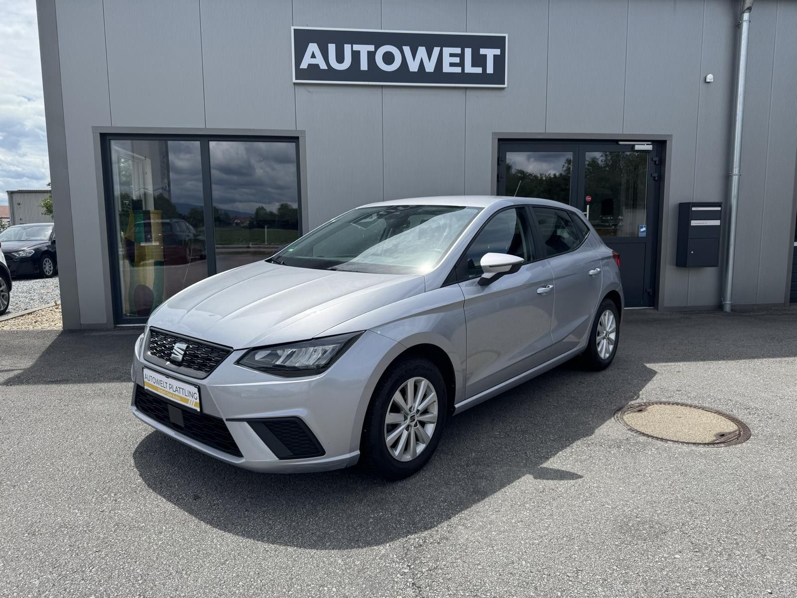 SEAT Ibiza Style LED CarPlay Spurhalte Digi Cockpit