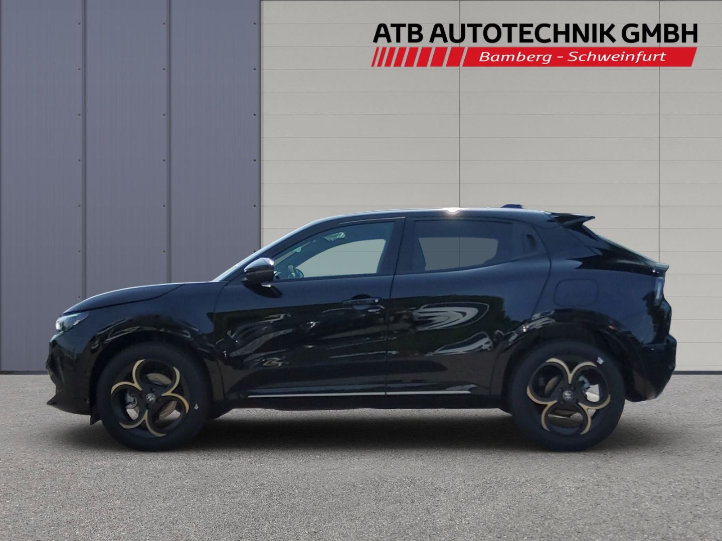 Fahrzeugabbildung Alfa Romeo Junior Elektro Intensa Sondermodell Navi, 360°