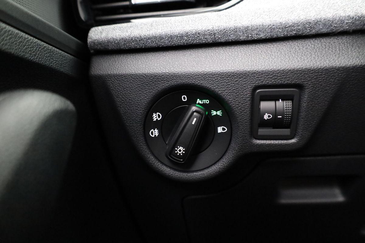 Skoda Kamiq 1.5 TSI DSG Selection, AHK, LED, Kamera, L, миниатюра 10