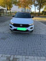 Volkswagen Verkaufe VW T-Roc - Volkswagen T-Roc: Kleinwagen