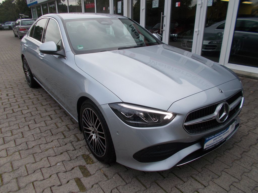 Image of Mercedes-Benz C 200